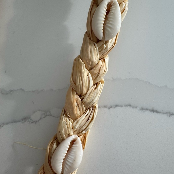 L*Space Azalea Raffia Shoulder Bag - Picture 8 of 12